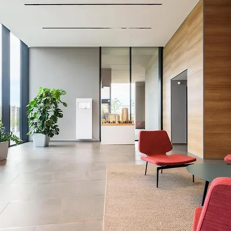 Joivy Uptown Flats With Balcony, Good Connection To Centre Appartamento Milano