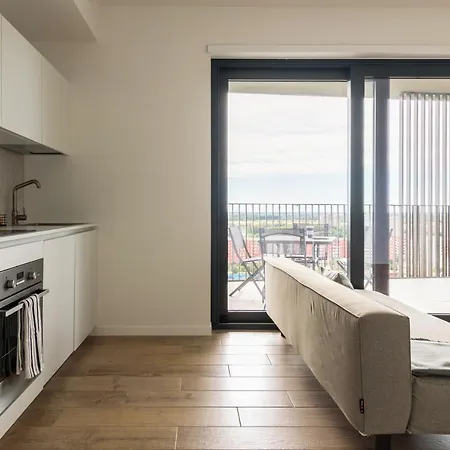 Joivy Uptown Flats With Balcony, Good Connection To Centre Appartamento *